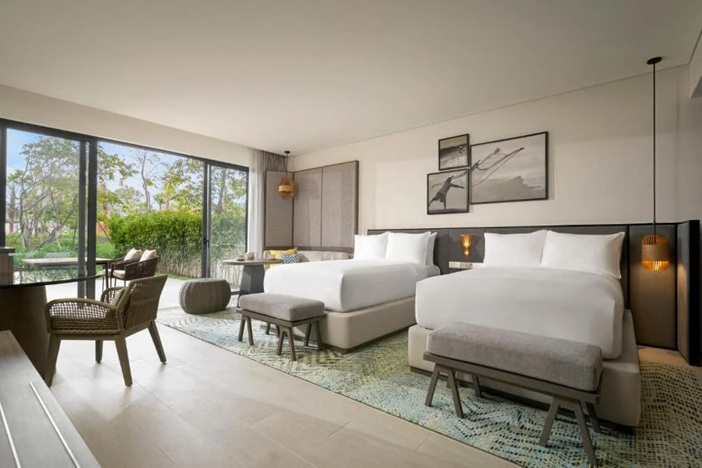 Crowne Plaza Phu Quoc Starbay | Resort 5 Sao – Betrip